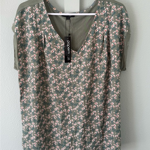 Papermoon Tops - Papermoon Olive Floral V-Neck Blouse with Pink Daisies